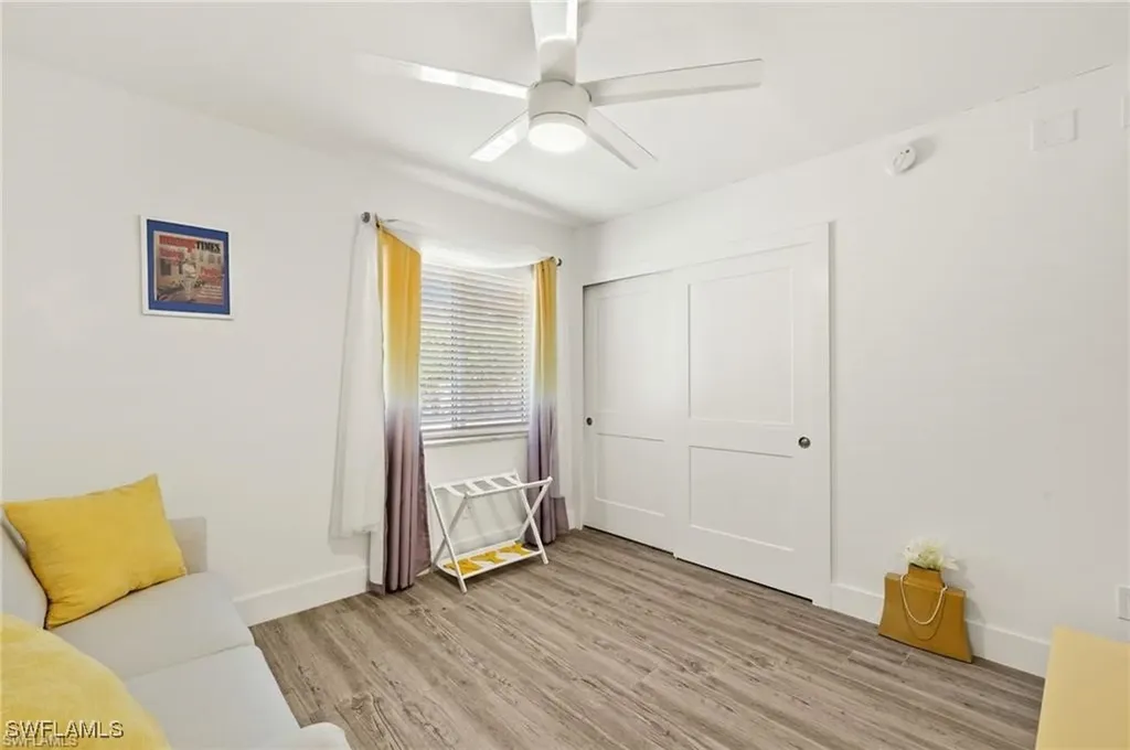 1417 Chesapeake Avenue Naples FL 34102