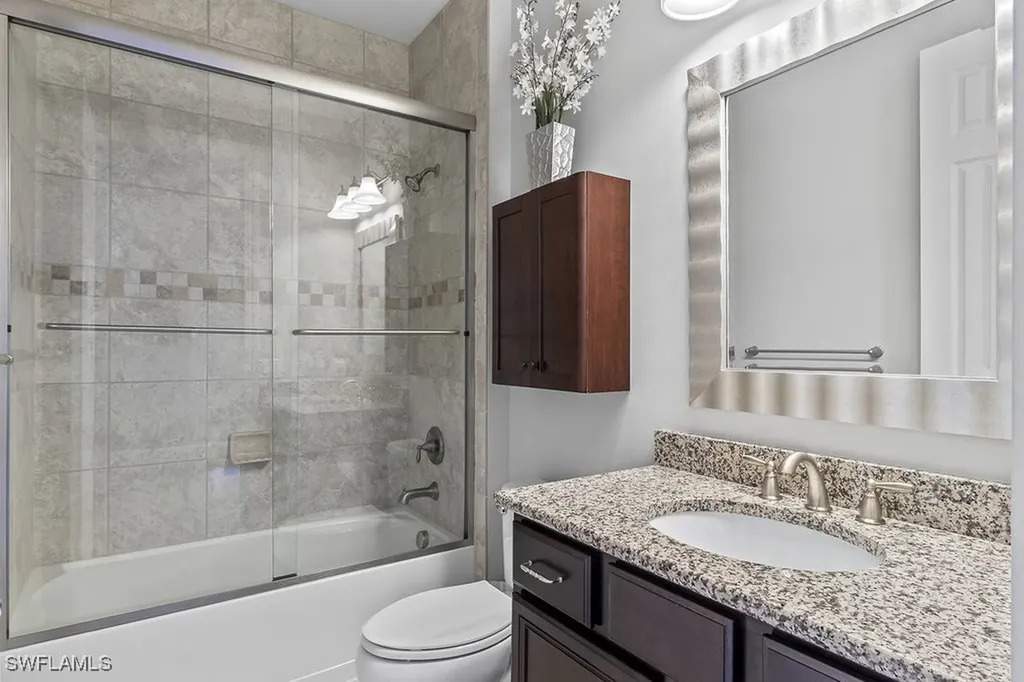16133 Camden Lakes Circle Naples FL 34110