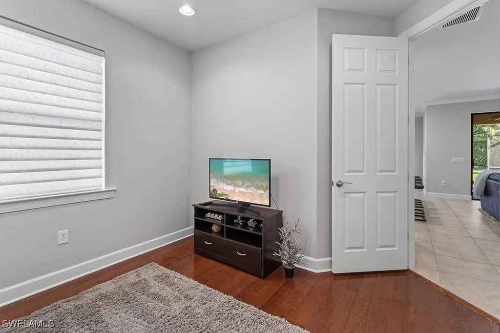 16133 Camden Lakes Circle Naples FL 34110