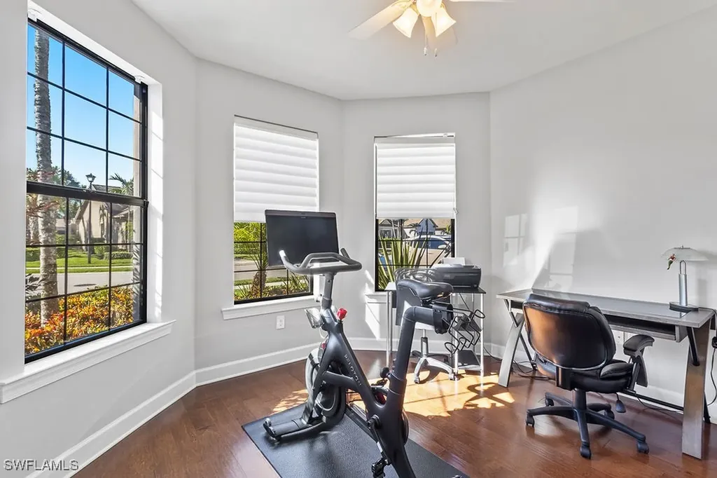 16133 Camden Lakes Circle Naples FL 34110