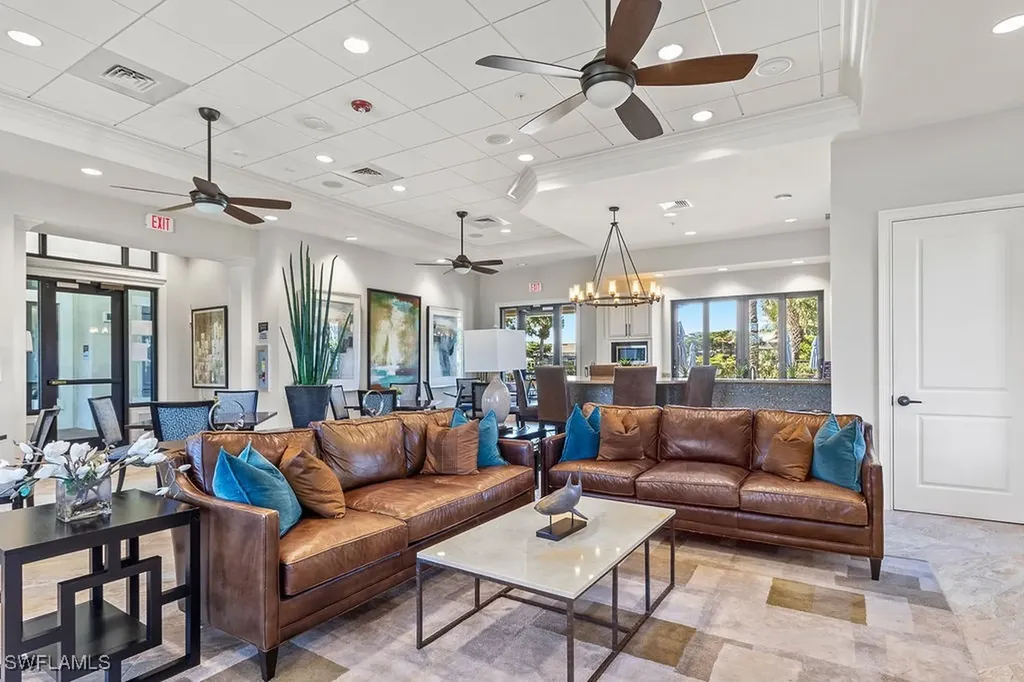 16133 Camden Lakes Circle Naples FL 34110