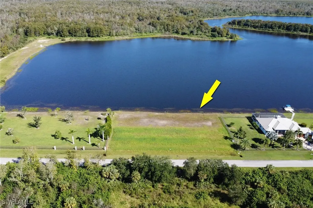 625 Shady Hollow Boulevard W Naples FL 34120