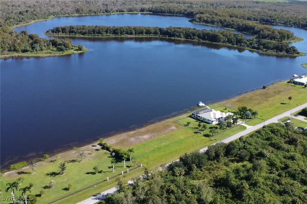625 Shady Hollow Boulevard W Naples FL 34120