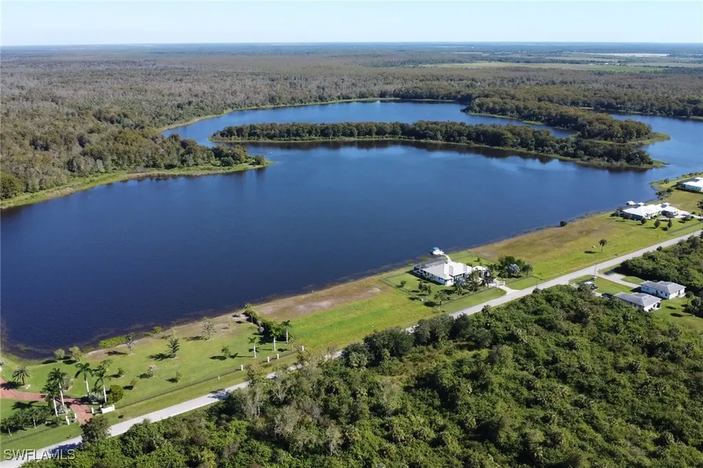 625 Shady Hollow Boulevard W Naples FL 34120