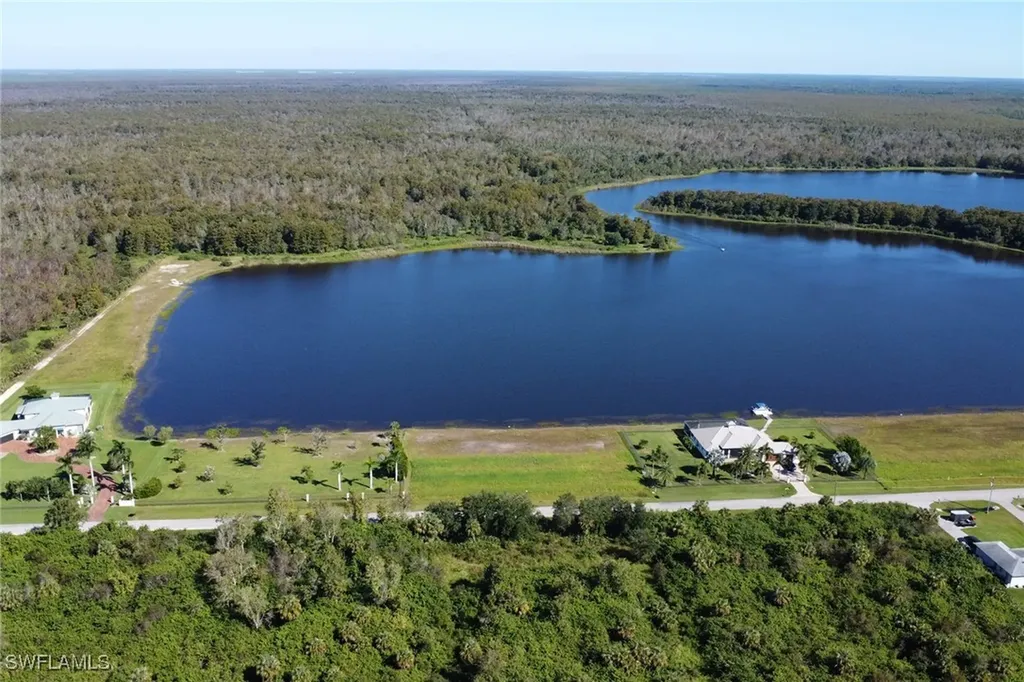 625 Shady Hollow Boulevard W Naples FL 34120