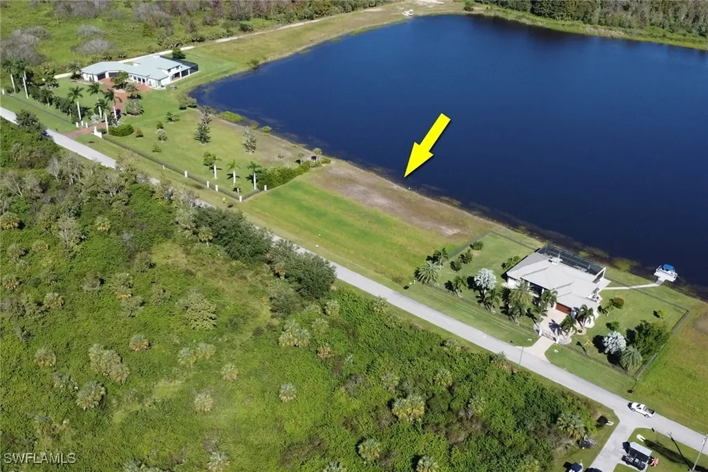 625 Shady Hollow Boulevard W Naples FL 34120