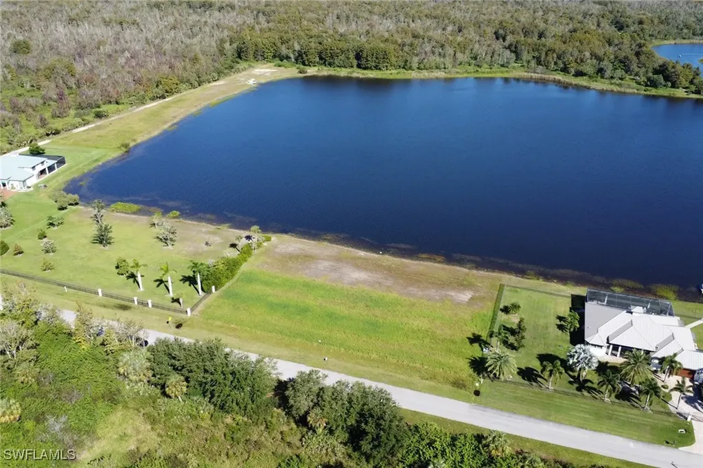625 Shady Hollow Boulevard W Naples FL 34120