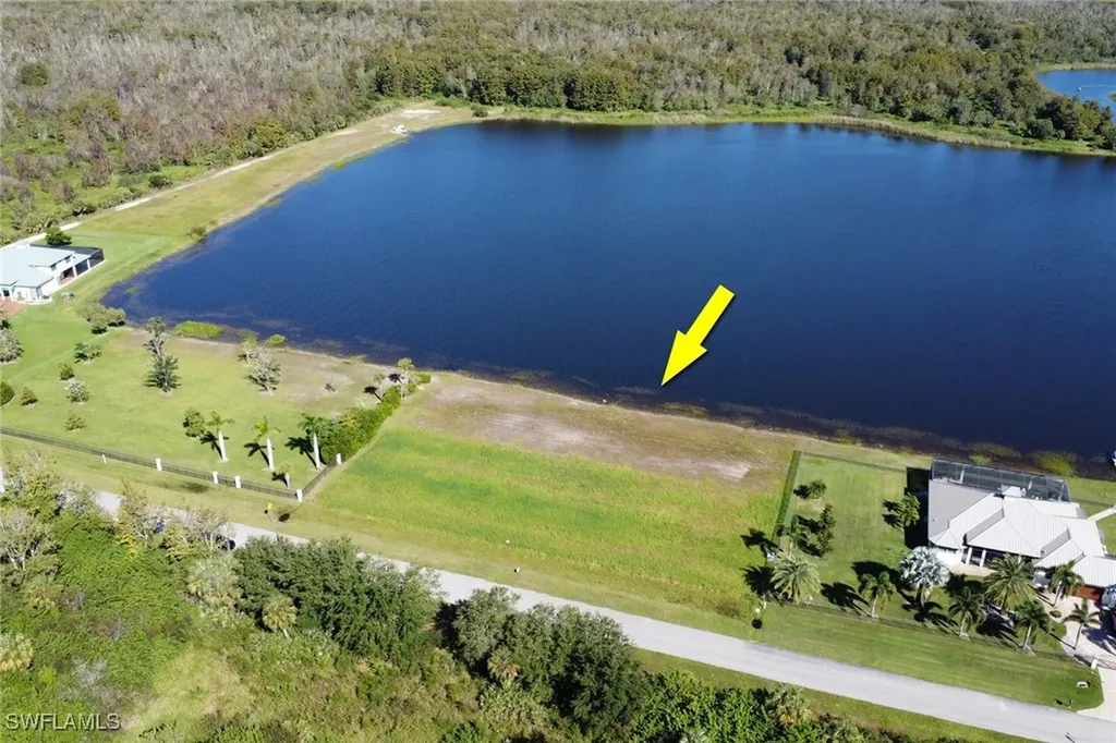 625 Shady Hollow Boulevard W Naples FL 34120
