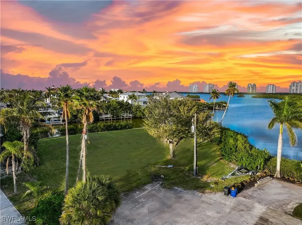 5956 Carol Court Bonita Springs FL 34134
