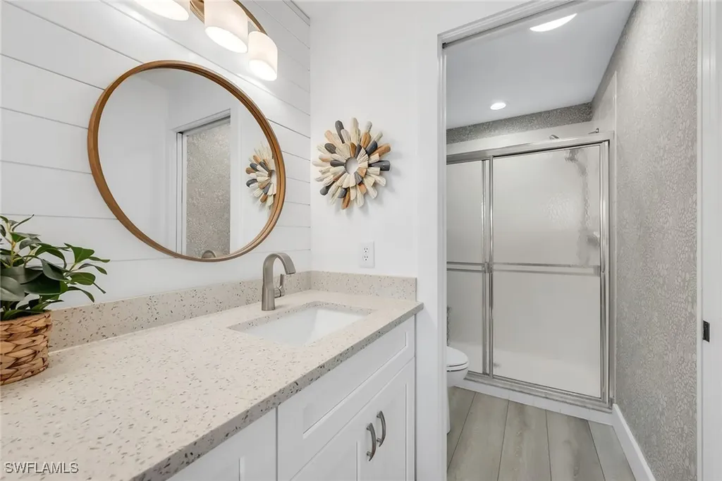 9087 Michael Circle Naples FL 34113