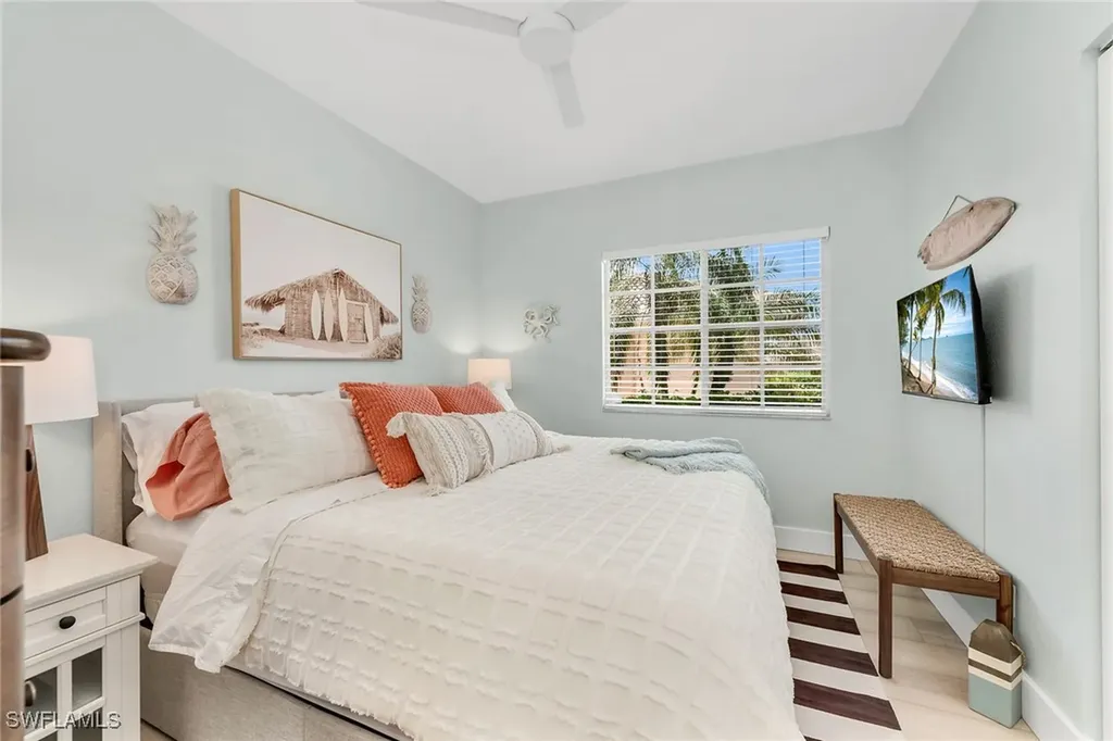 9087 Michael Circle Naples FL 34113