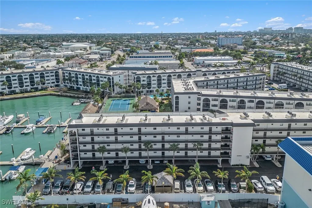 1031 Anglers Cove Marco Island FL 34145