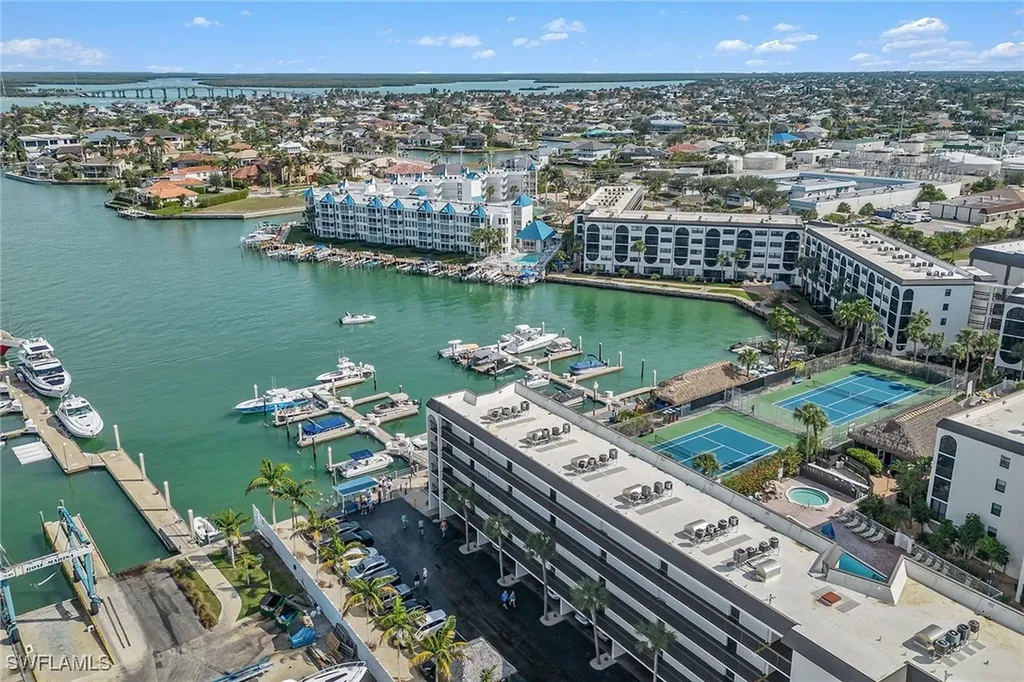 1031 Anglers Cove Marco Island FL 34145