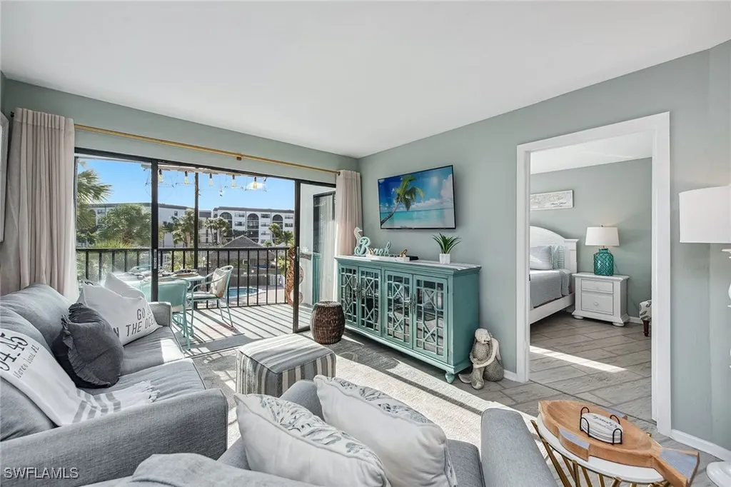 1031 Anglers Cove Marco Island FL 34145