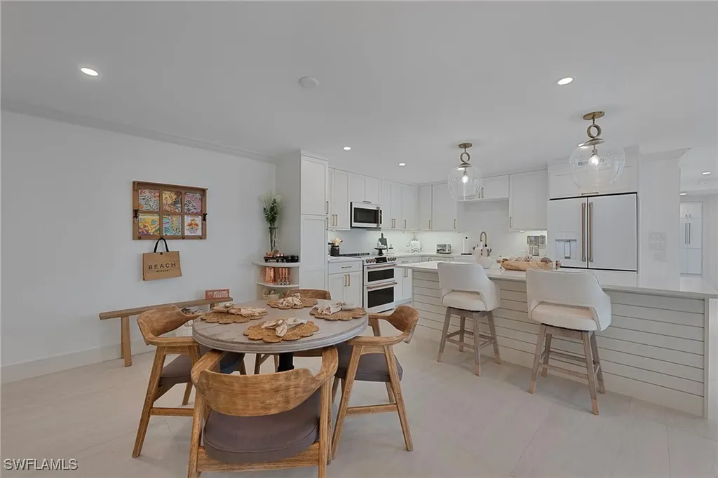 1950 Gulf Shore Boulevard N Naples FL 34102