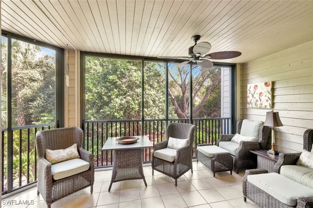 27105 Oakwood Lake Drive Bonita Springs FL 34134