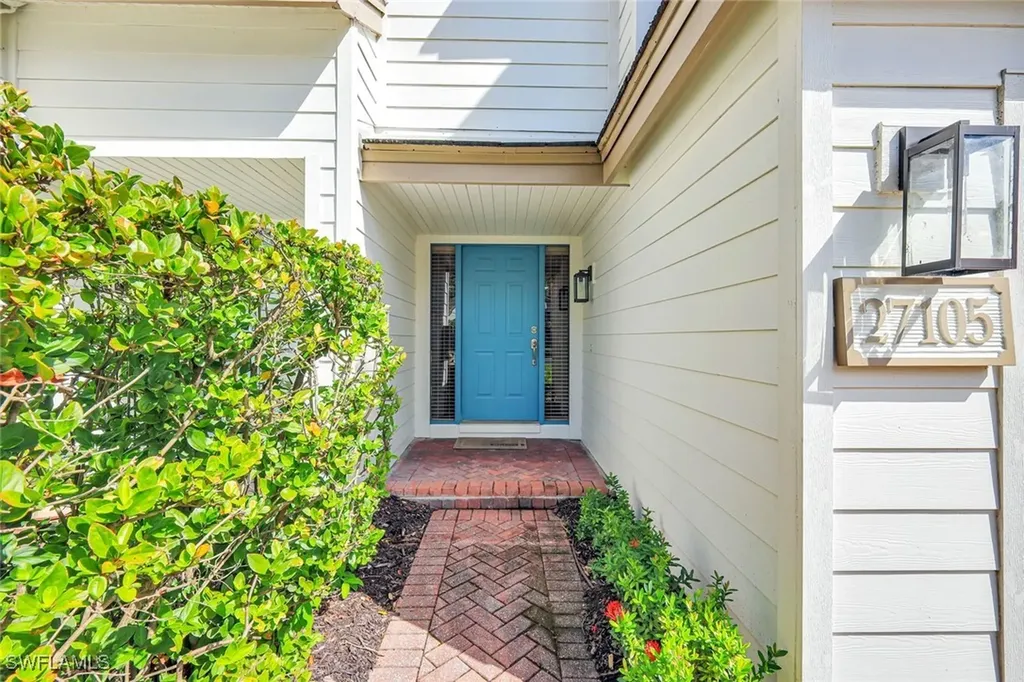 27105 Oakwood Lake Drive Bonita Springs FL 34134