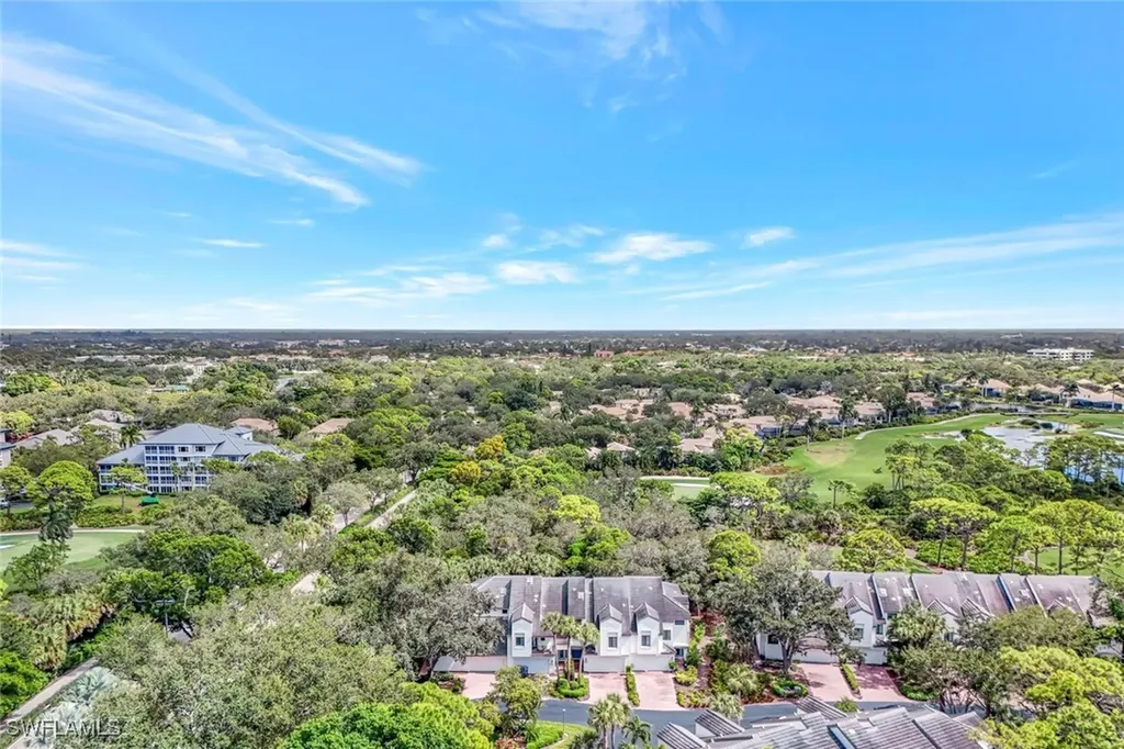27105 Oakwood Lake Drive Bonita Springs FL 34134