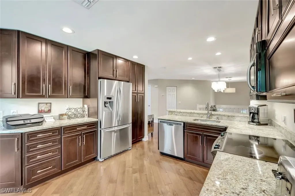 27105 Oakwood Lake Drive Bonita Springs FL 34134