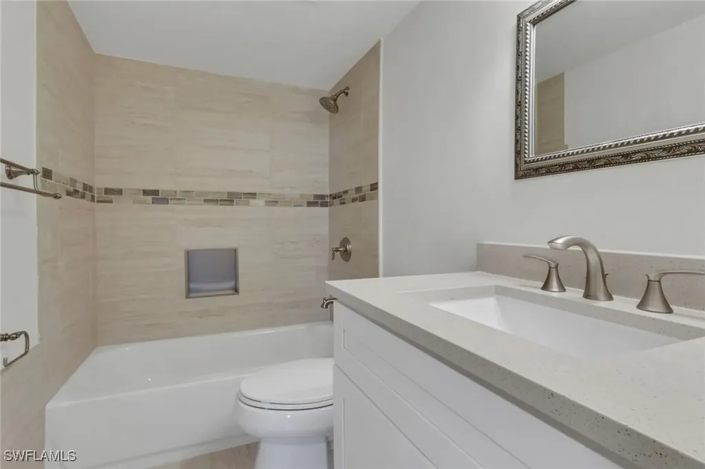 1155 Sandpiper Street Naples FL 34102