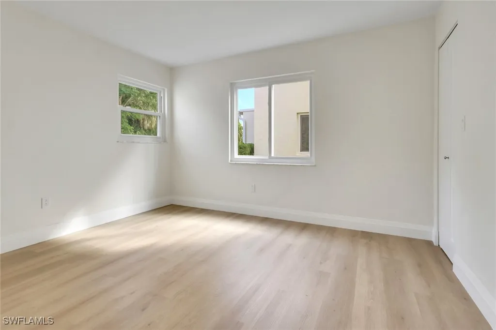 1155 Sandpiper Street Naples FL 34102