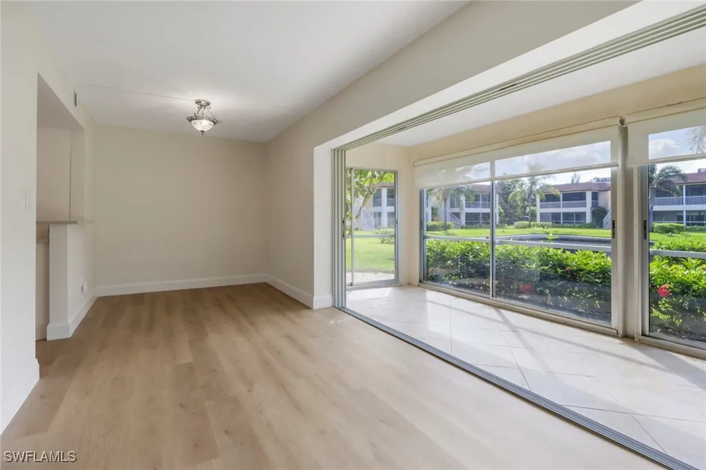 1155 Sandpiper Street Naples FL 34102