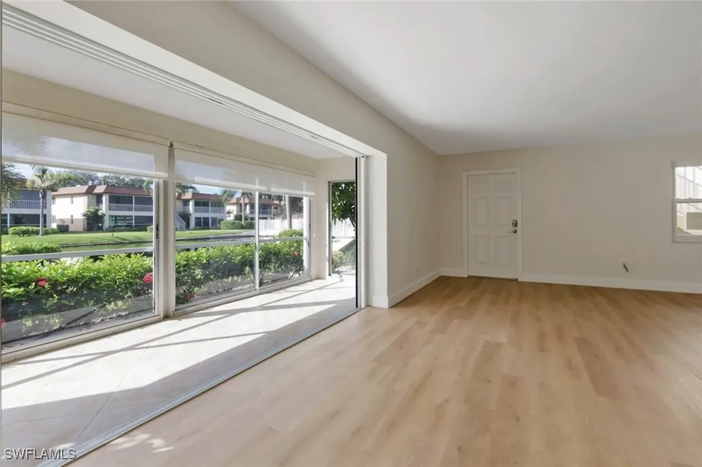 1155 Sandpiper Street Naples FL 34102