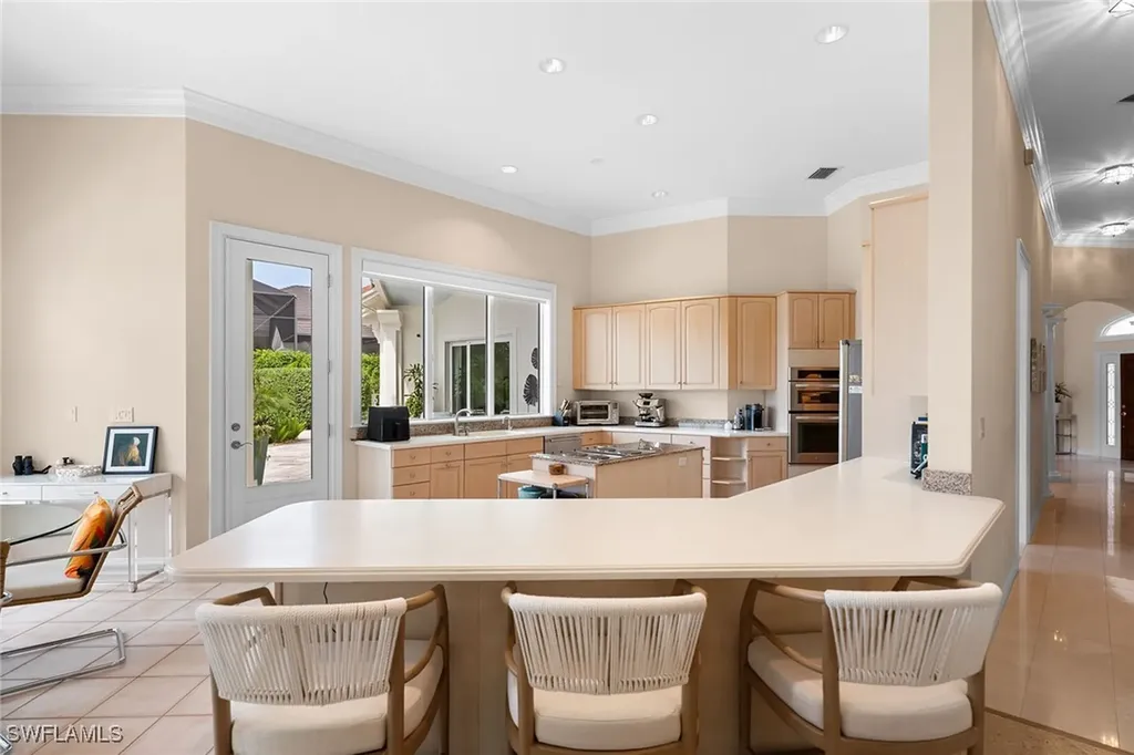 709 Jamestown Lane Naples FL 34108
