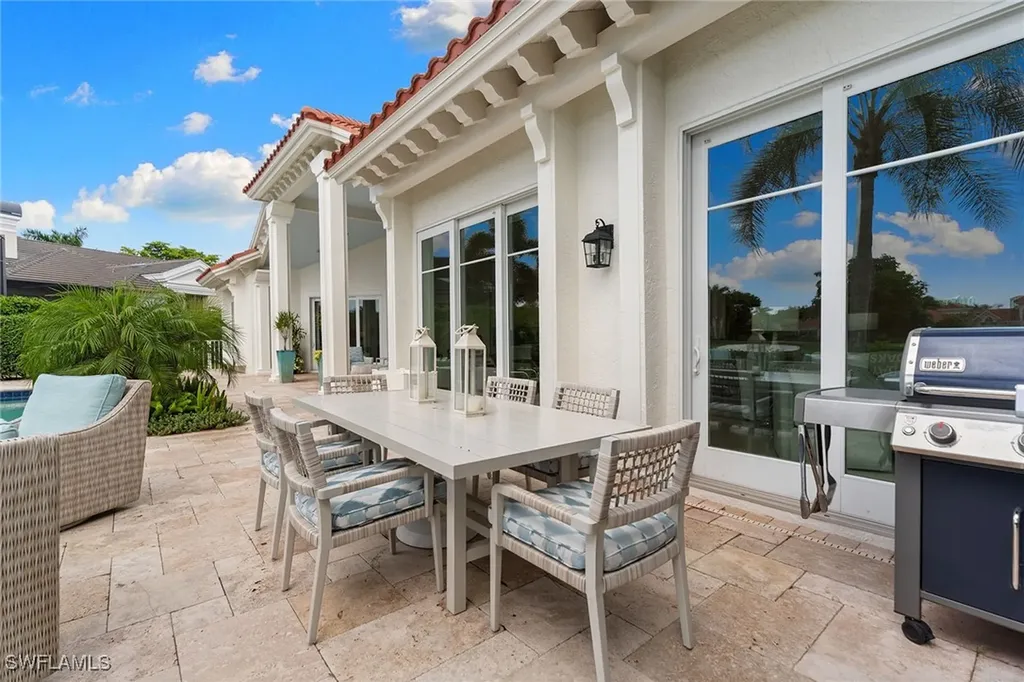 709 Jamestown Lane Naples FL 34108
