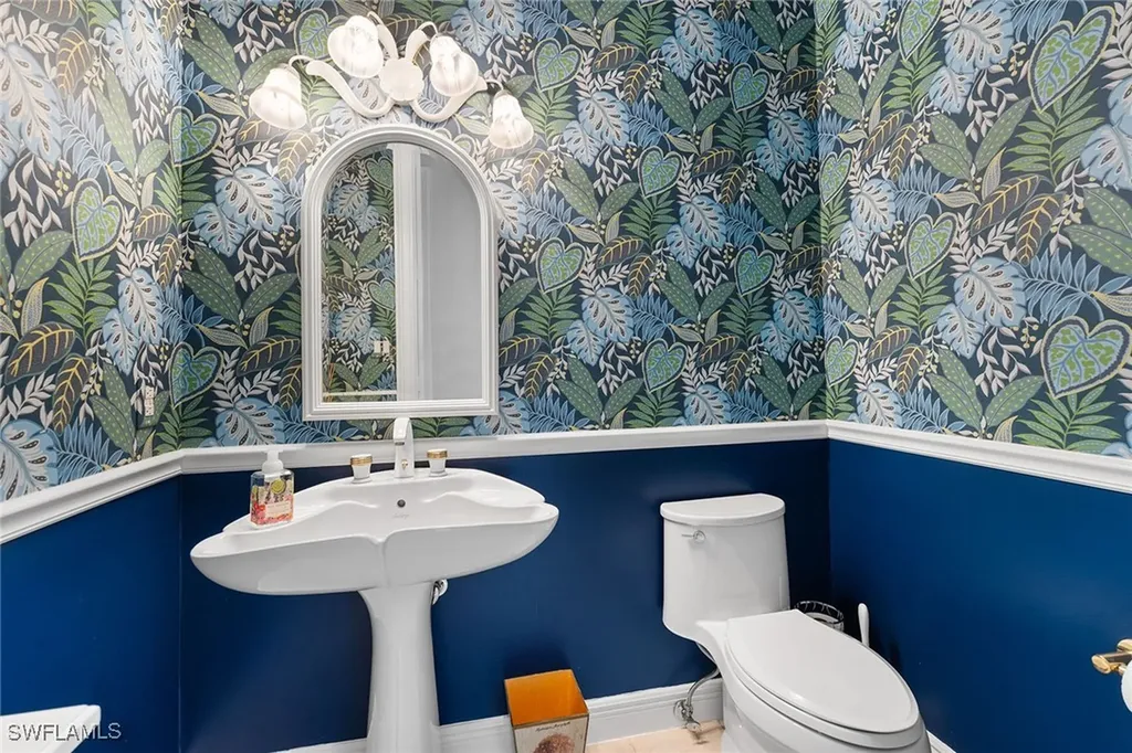 709 Jamestown Lane Naples FL 34108