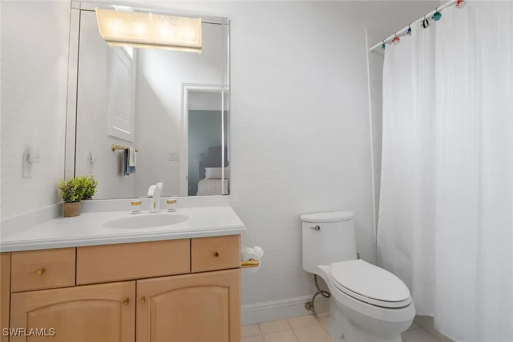 709 Jamestown Lane Naples FL 34108