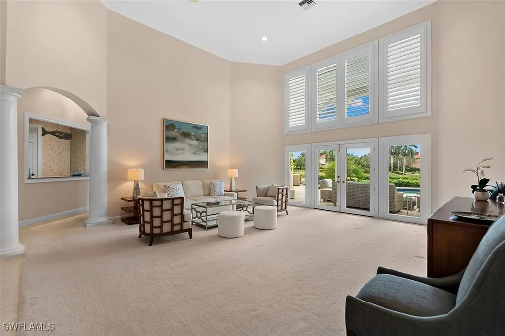 709 Jamestown Lane Naples FL 34108