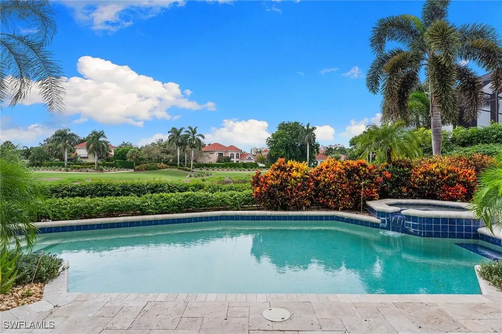 709 Jamestown Lane Naples FL 34108
