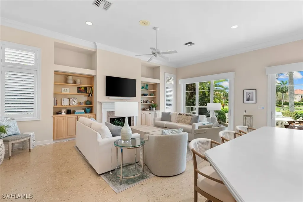 709 Jamestown Lane Naples FL 34108
