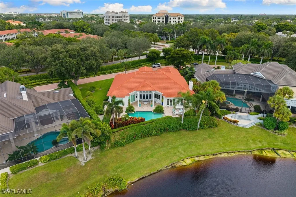 709 Jamestown Lane Naples FL 34108
