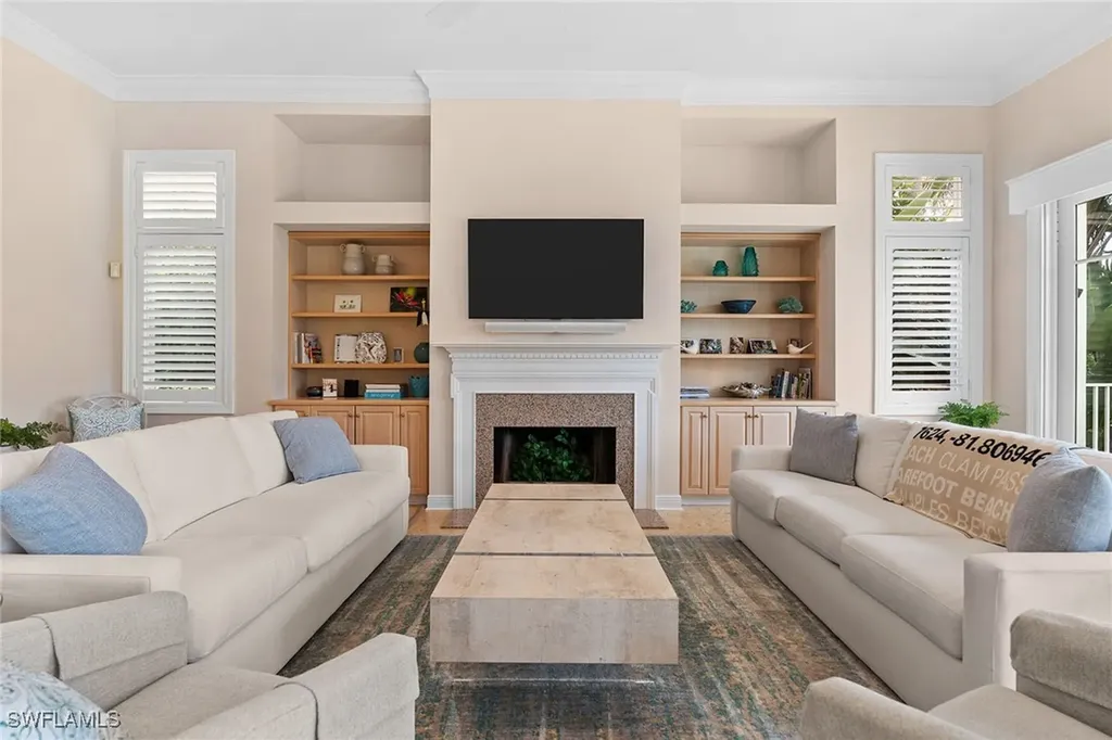 709 Jamestown Lane Naples FL 34108