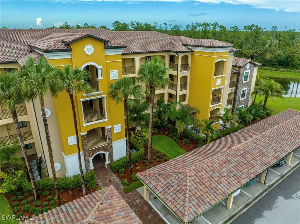 9596 Trevi Court Naples FL 34113