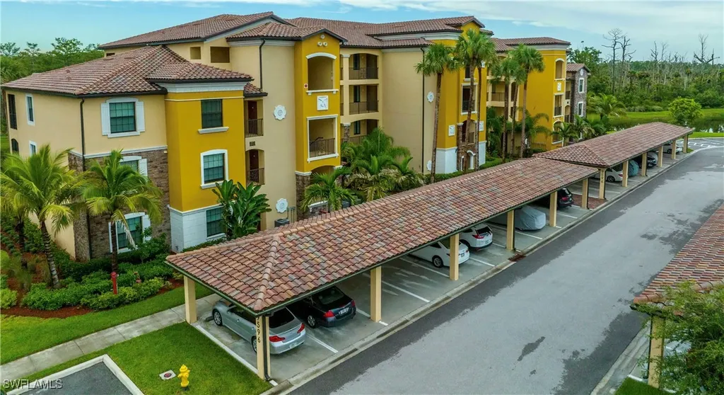 9596 Trevi Court Naples FL 34113