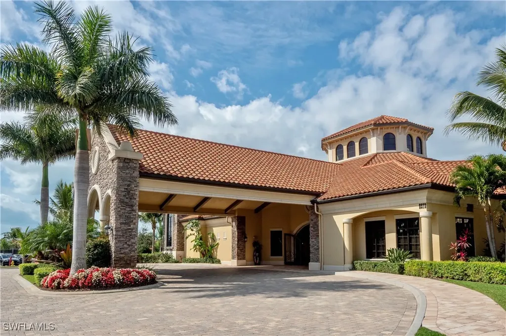 9596 Trevi Court Naples FL 34113