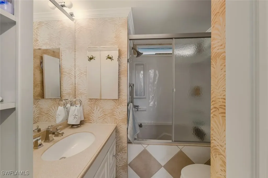 542 Charlemagne Boulevard Naples FL 34112