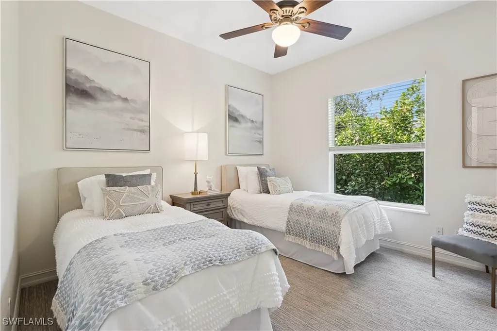 677 5th Avenue N Naples FL 34102