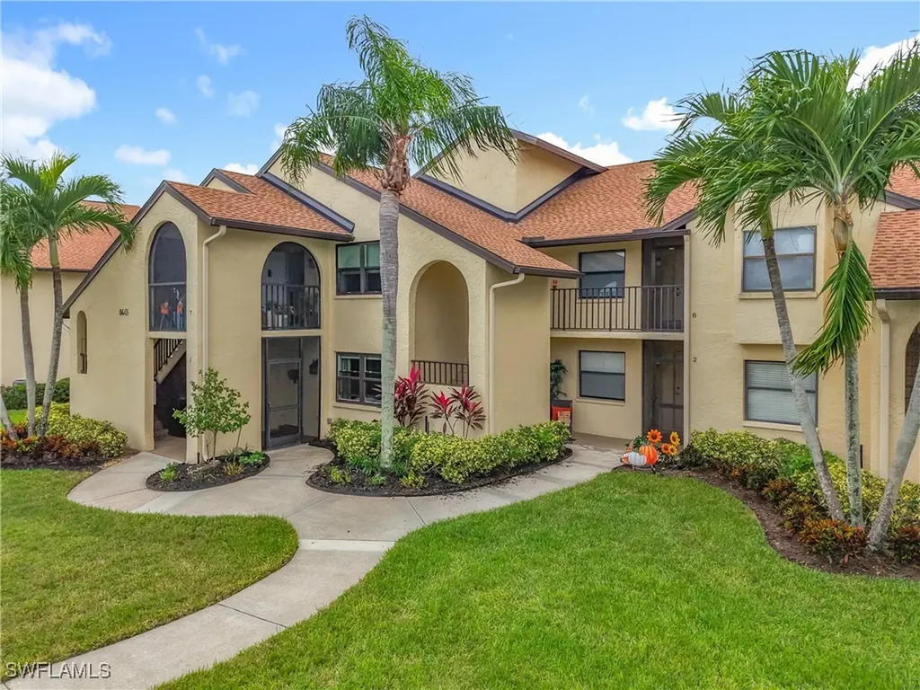 Fort Myers FL, 8445 Charter Club Circle, Unit 8