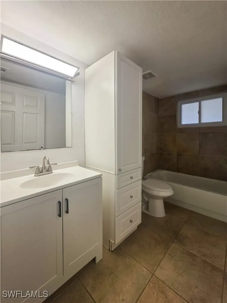 8287 Key Royal Lane Naples FL 34119