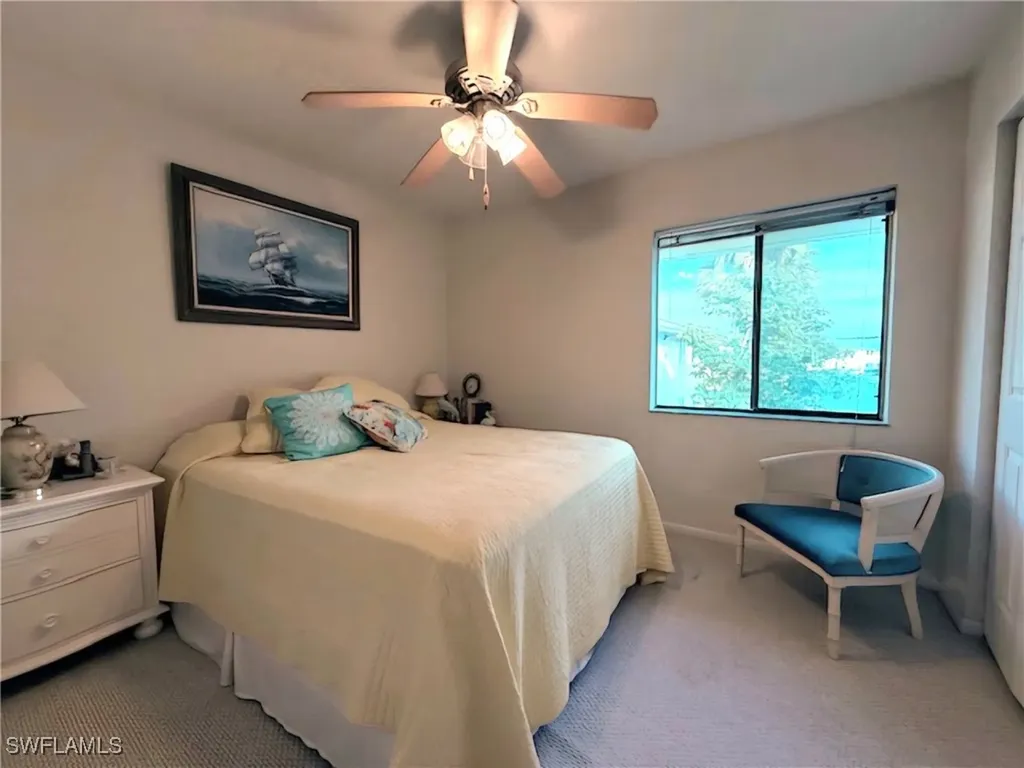 4613 Bayshore Drive Naples FL 34112