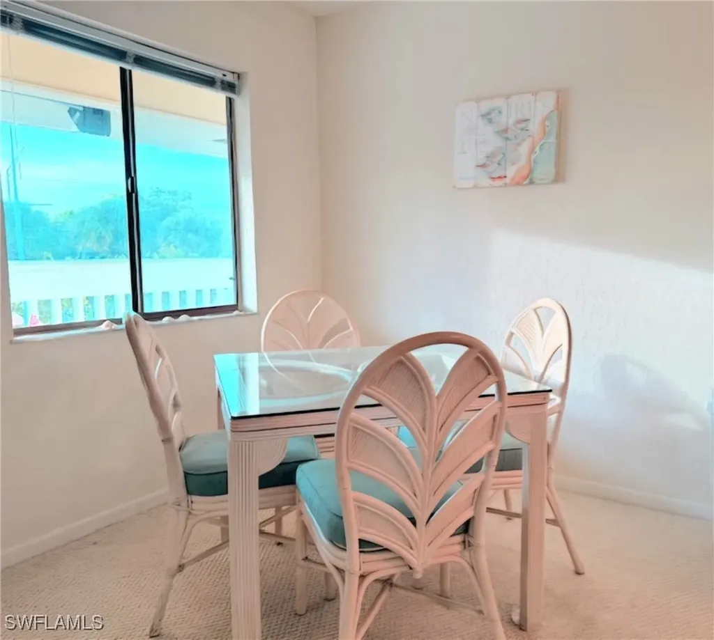 4613 Bayshore Drive Naples FL 34112