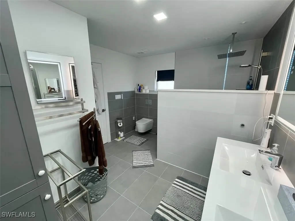 846 SW 15th Street Cape Coral FL 33991