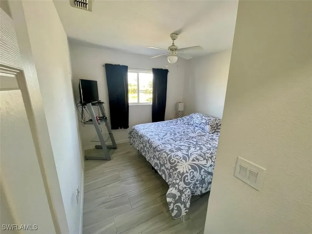 846 SW 15th Street Cape Coral FL 33991