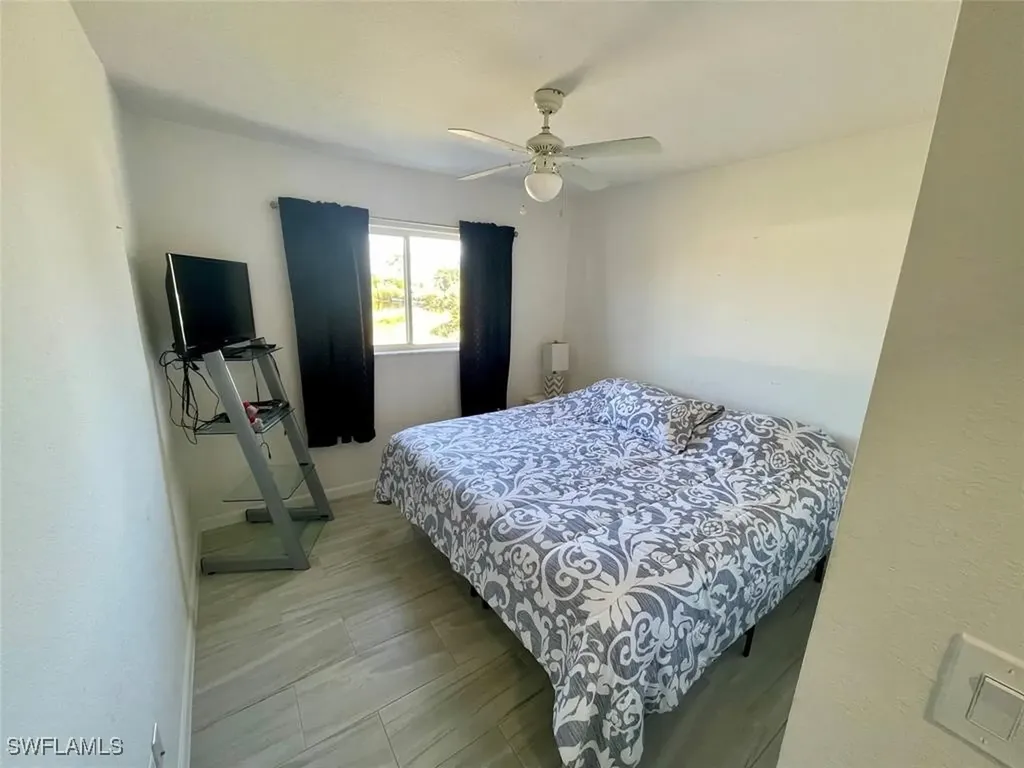 846 SW 15th Street Cape Coral FL 33991