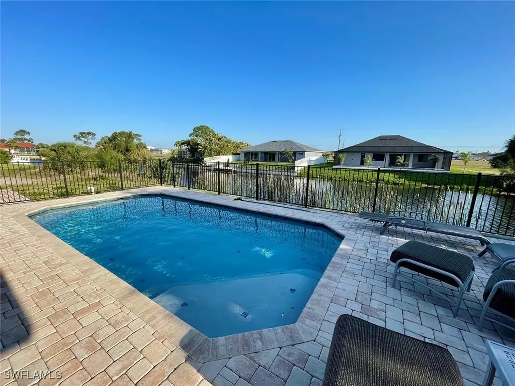 846 SW 15th Street Cape Coral FL 33991