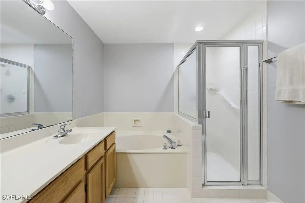 5899 Chanteclair Drive Naples FL 34108